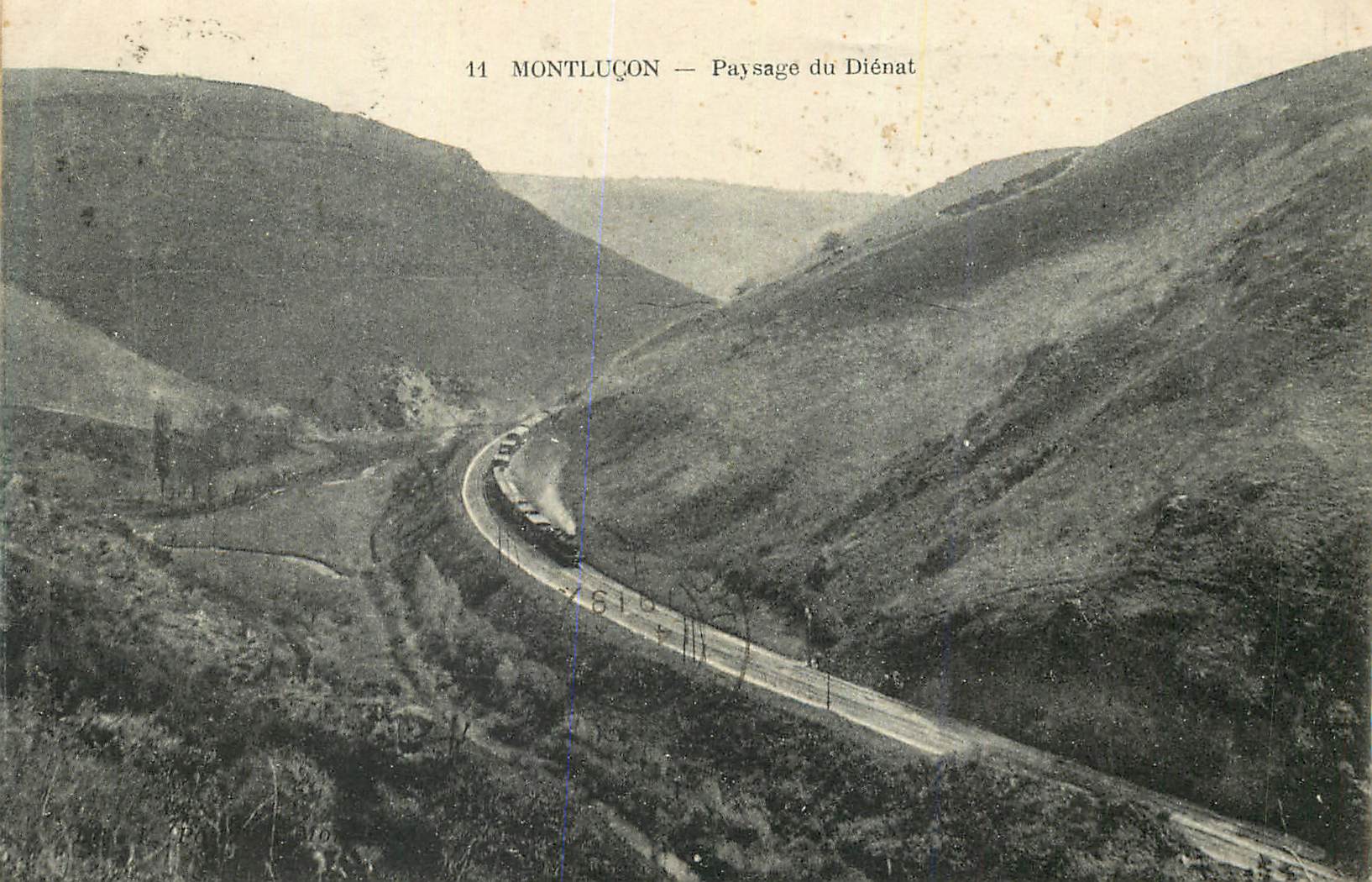 CPA 11 montlucon paysage du dienat