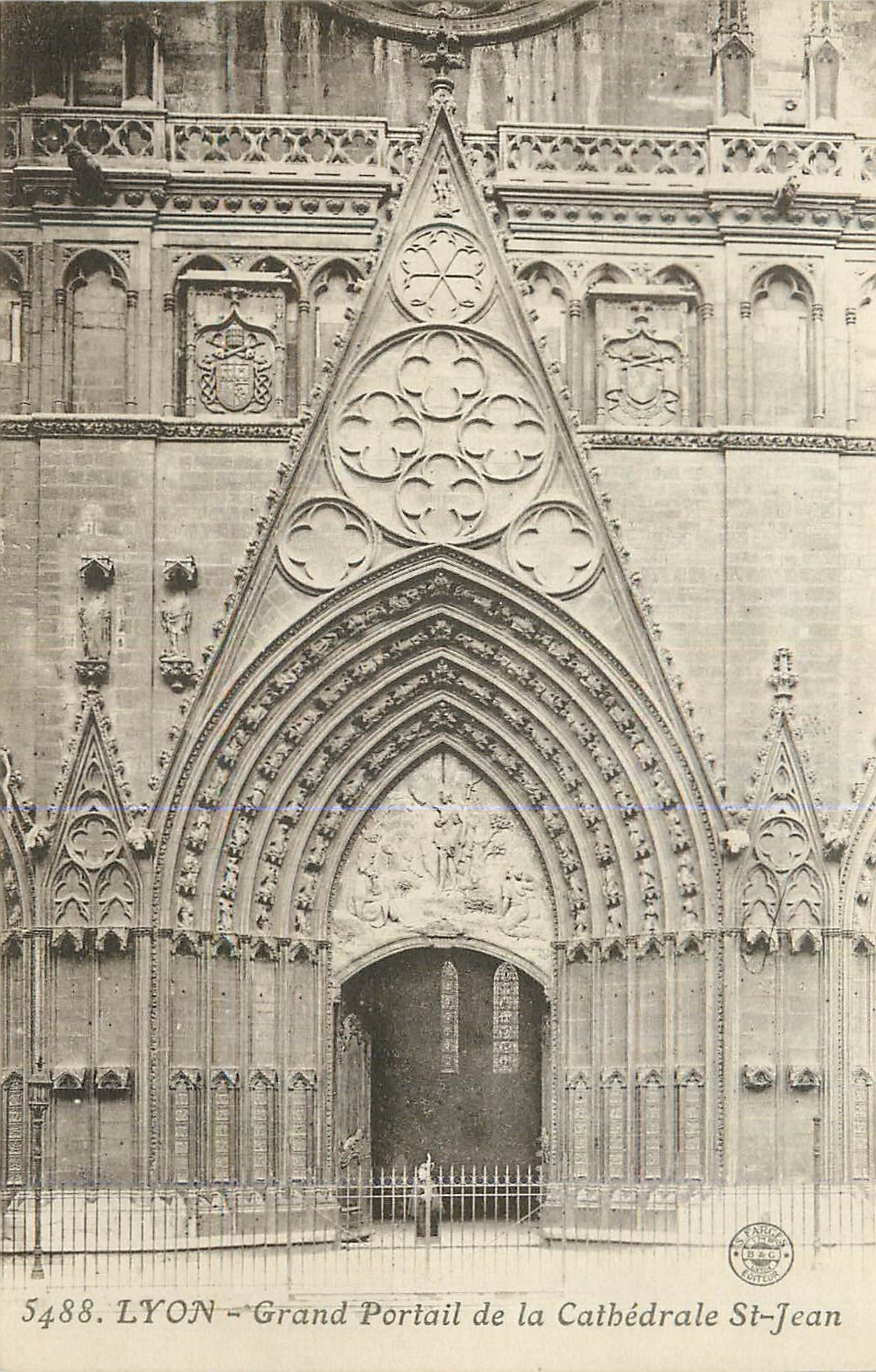 CPA 5488 lyon grand portail de la cathedrale st jean