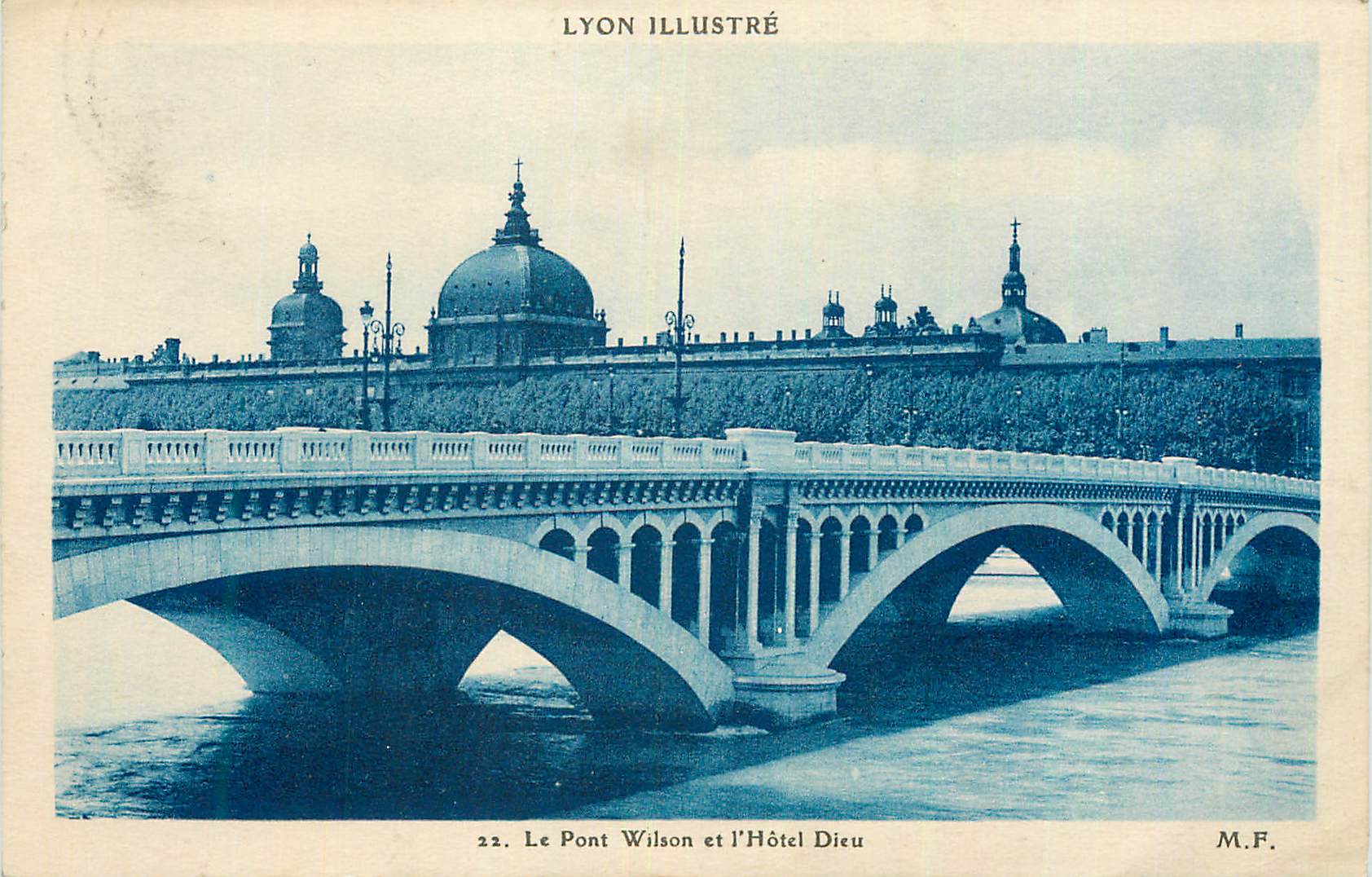 CPA Lyon illustre le pont wilson et l hotel dieu