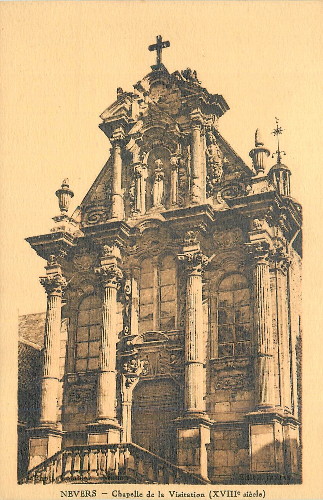 CPA Nevers chapelle de la visitation(xviii siecle)