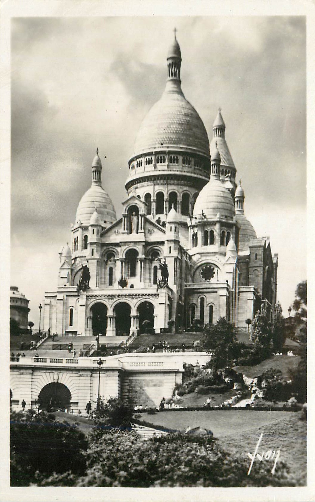 CPM Paris en flanant 22 basilique du sacre coeur de montmartre