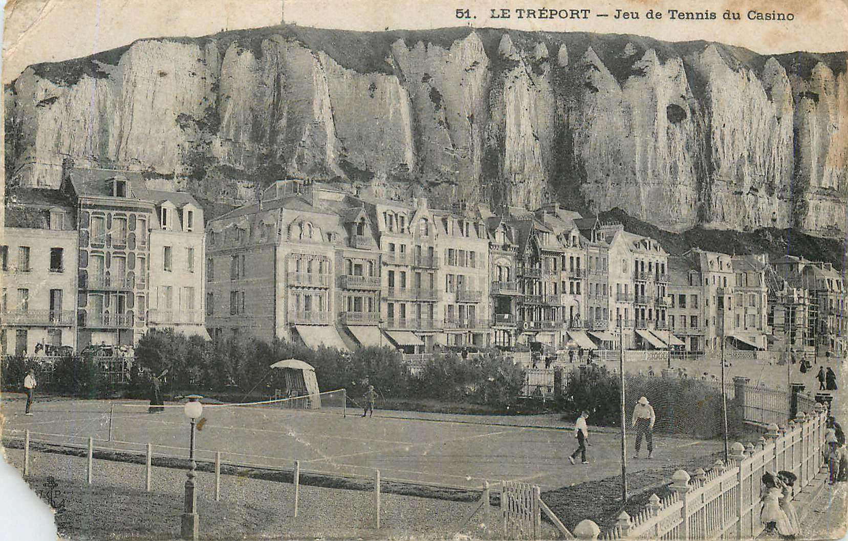 CPA 51 le treport jeu de tennis du casino