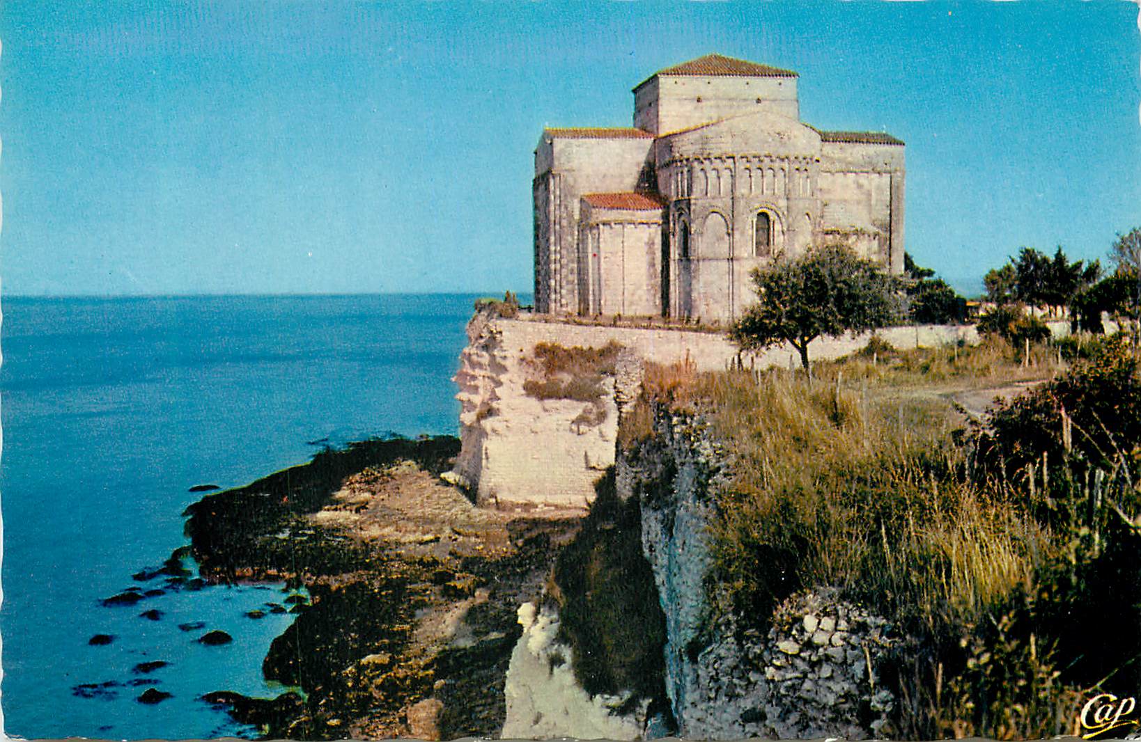 Église de Talmont — XIIe siècle — Lumicap