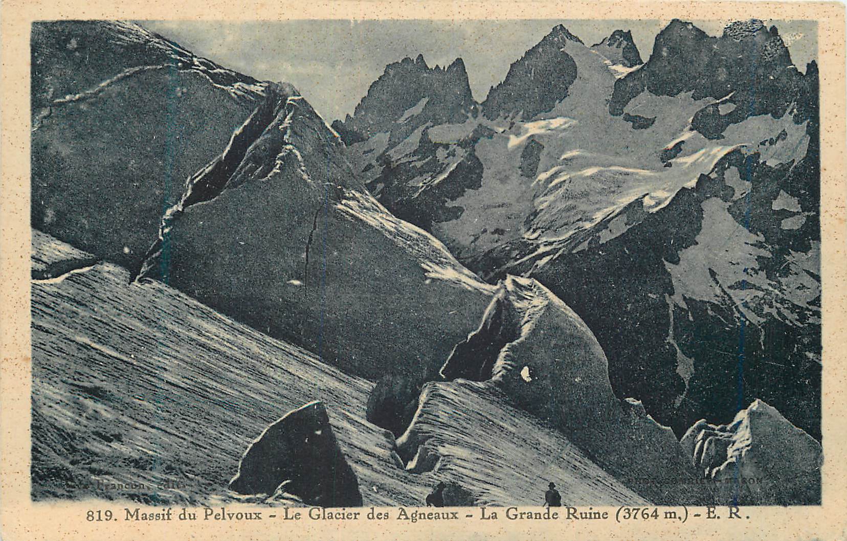 CPA 819 massif du pelvoux le glacier des agneaux la grande ruine(3764 m)
