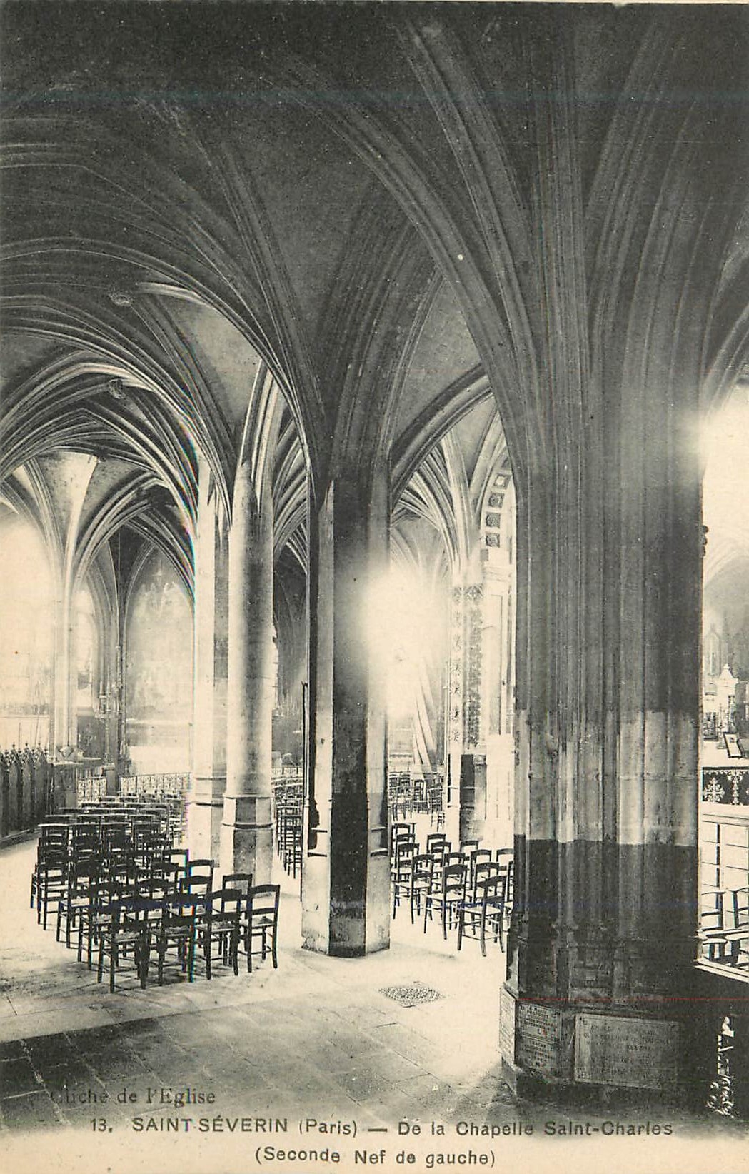 CPA Cliche de l eglise saint severin(paris) de la chapelle saint charles(seconde nef de gauche)