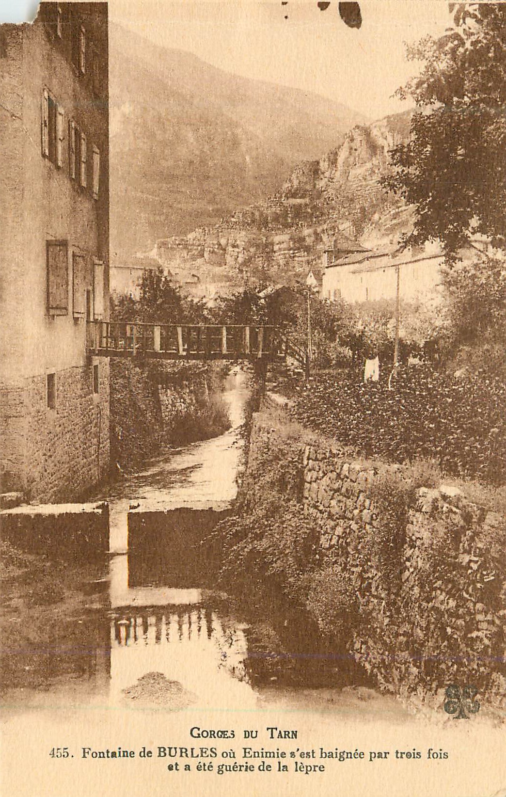 Fontaine de Burles — Goroes du Tarn — n°455