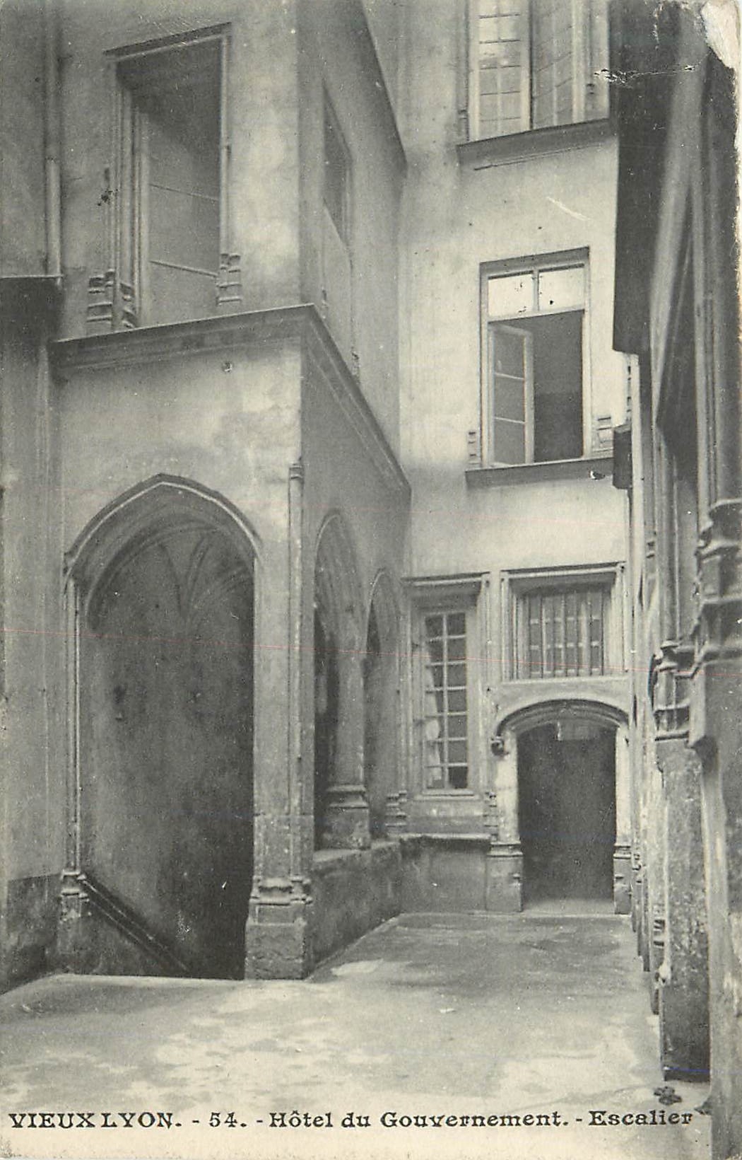 Vieux Lyon - 54 - Hôtel du Gouvernement - Escalier