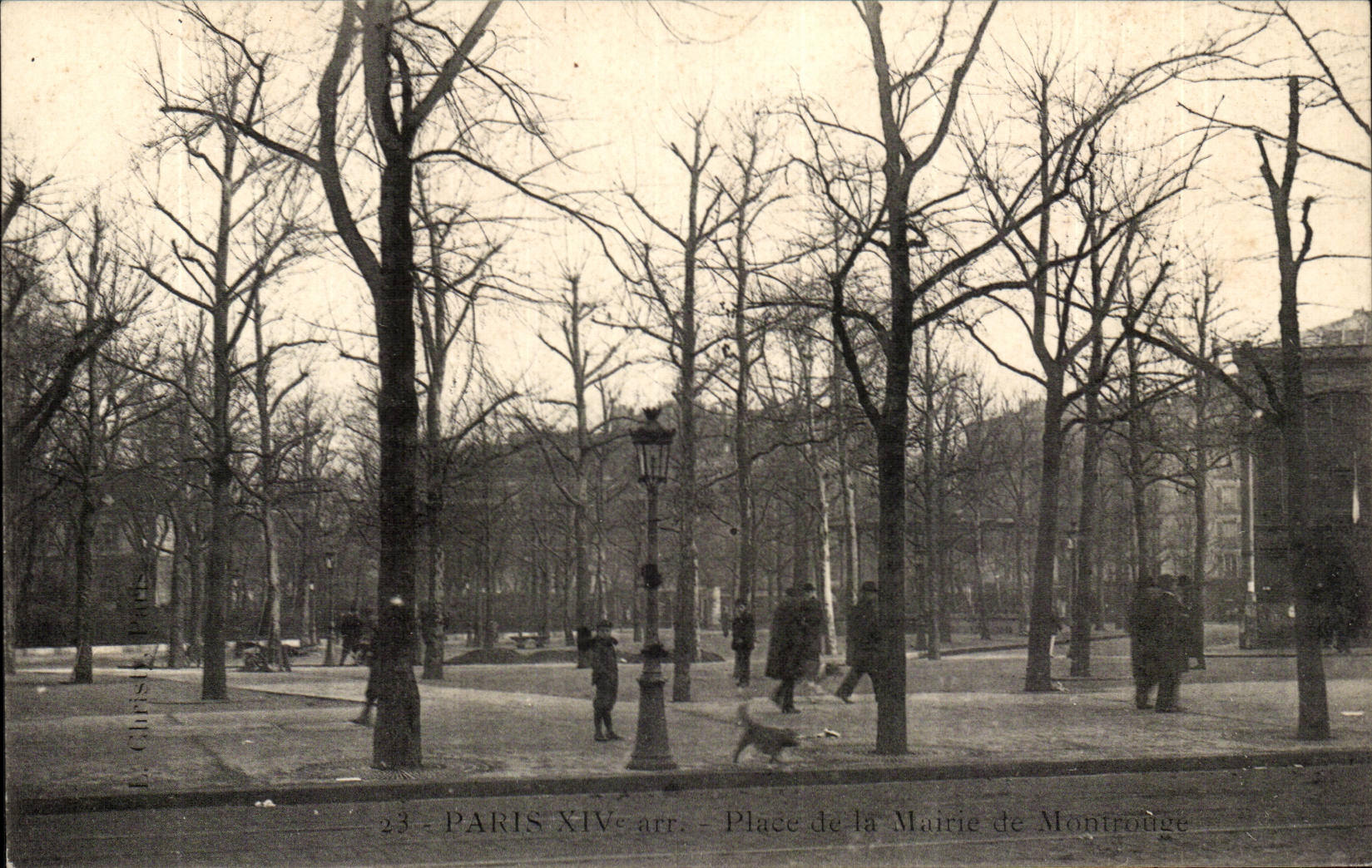 Paris (14) Place de la Mairie de Montmartre-chien --CPA
