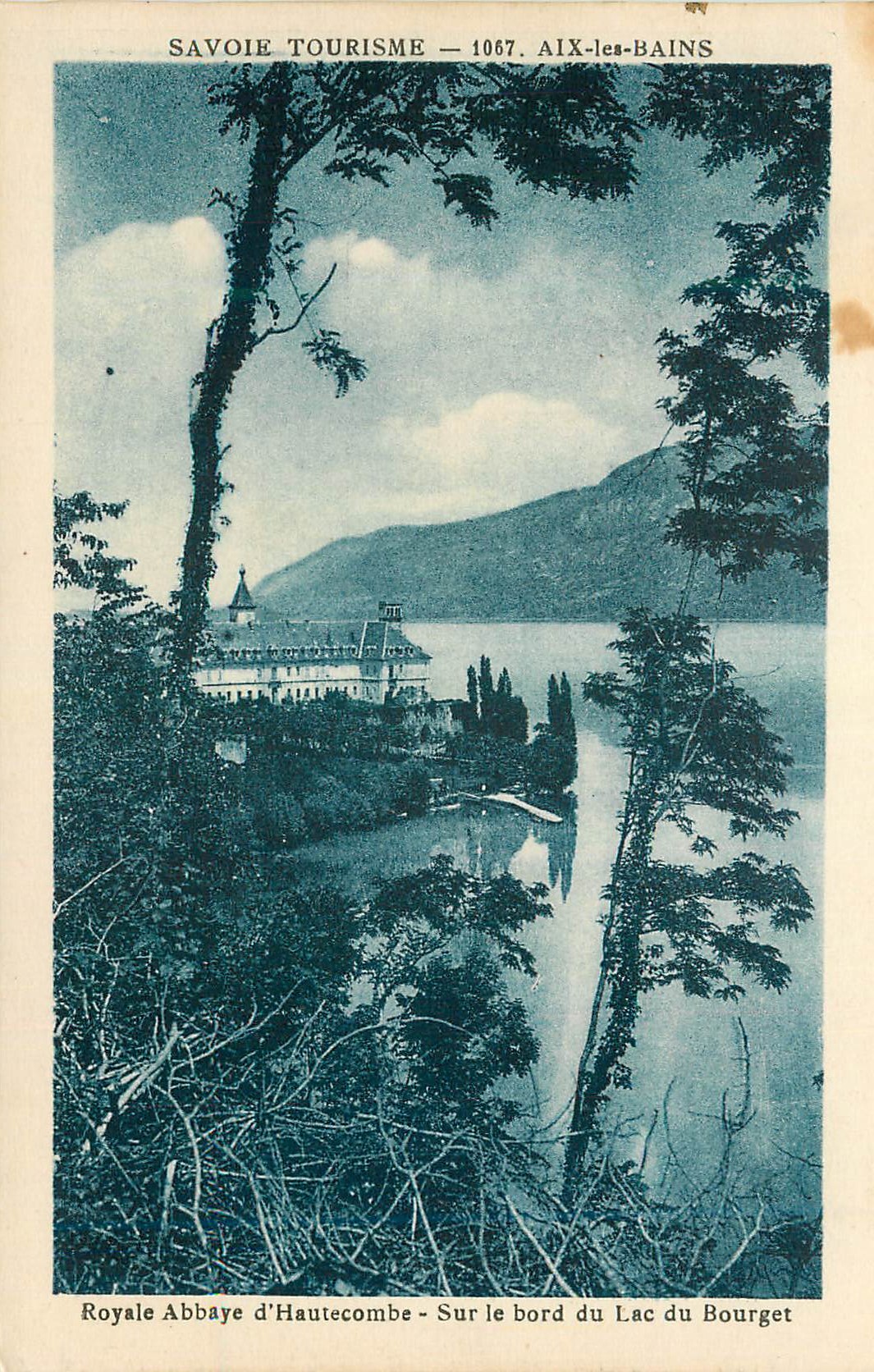 CPA Savoie Tourisme 1067 Aix Les Bains Abbaye d'Hautecombe sur le Bord du Lac du Bourget