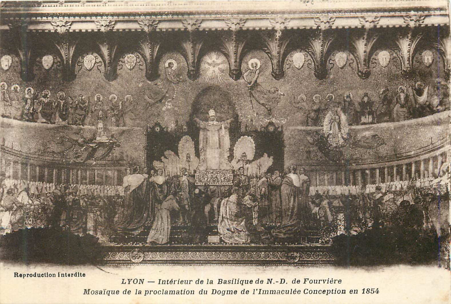CPA Lyon Interieur de la Basilique de N D de Fourviere