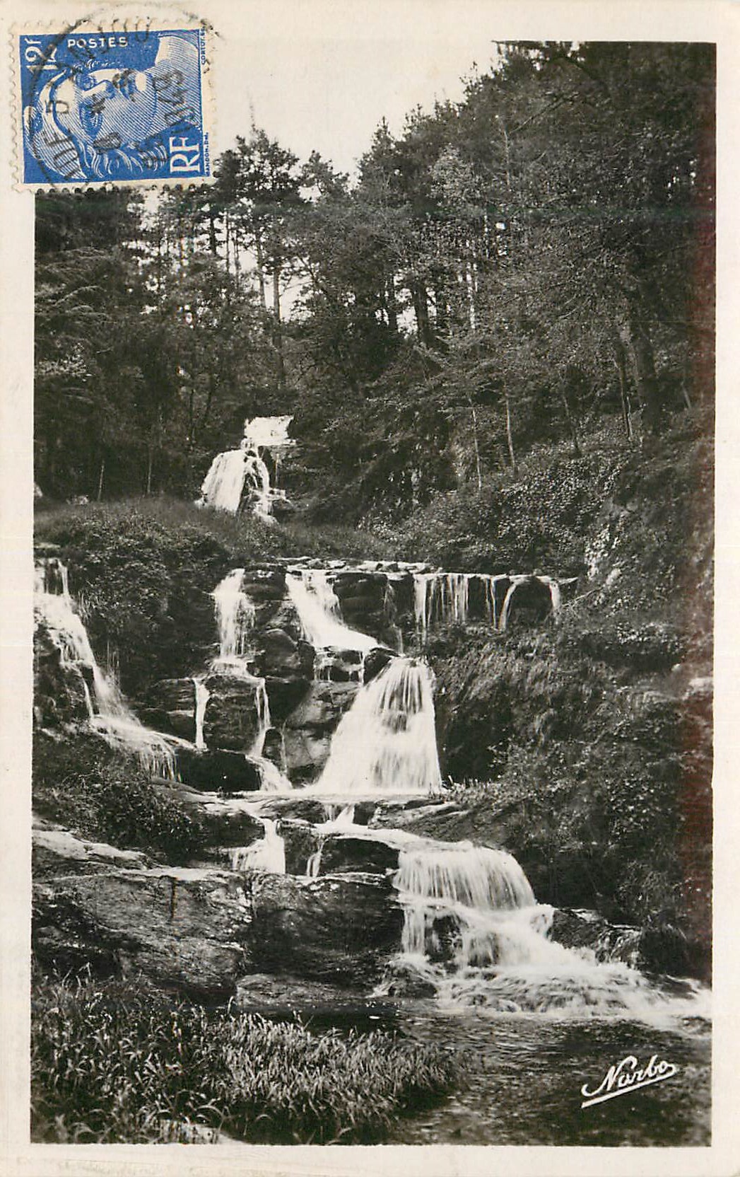 Bassin de Saint-Ferreol — Les Cascades — Éditions NARBO