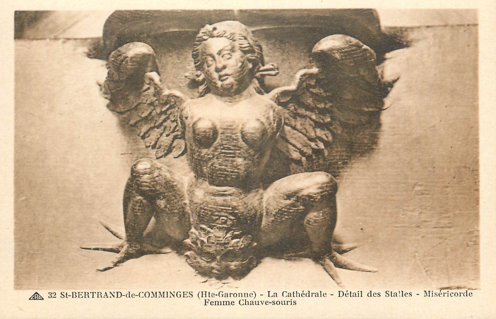 CPA Saint Bertrand de Comminges (Hte Garonne) La Cathedrale Detail des Stalles Misericorde Femme Chauve Souris