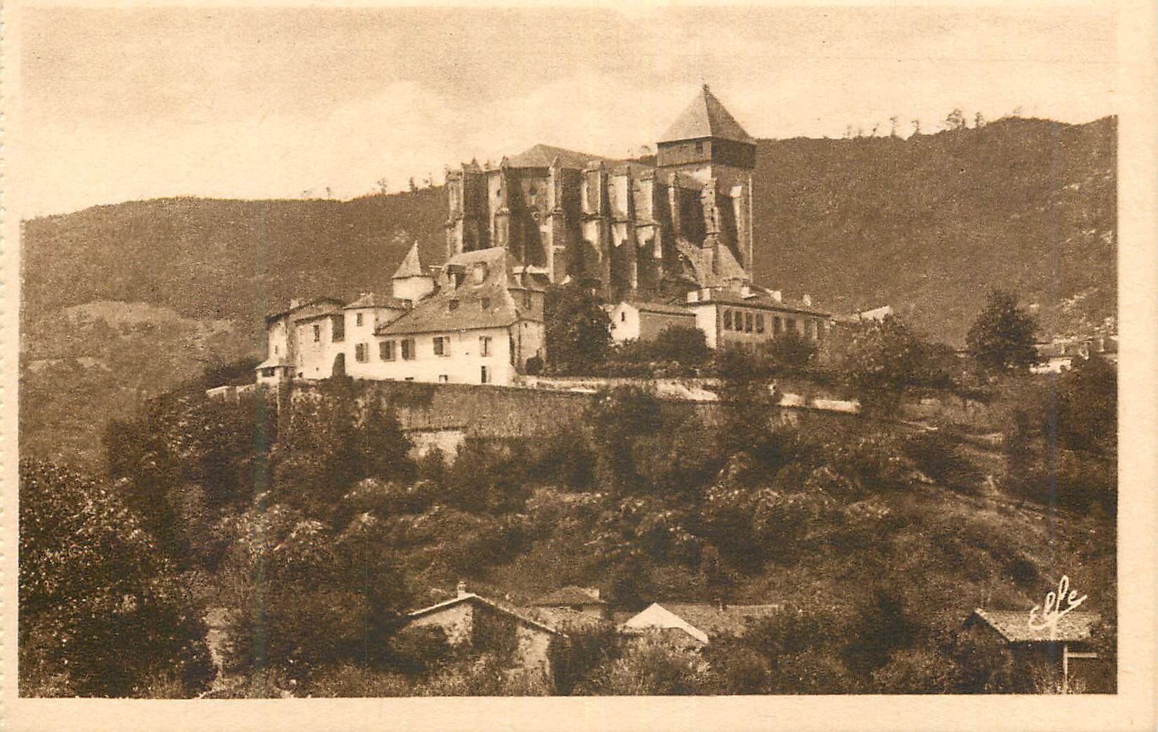Saint-Bertrand-de-Comminges — La Cathédrale, vue de l'Est — Éditions Labouche frères, Toulouse