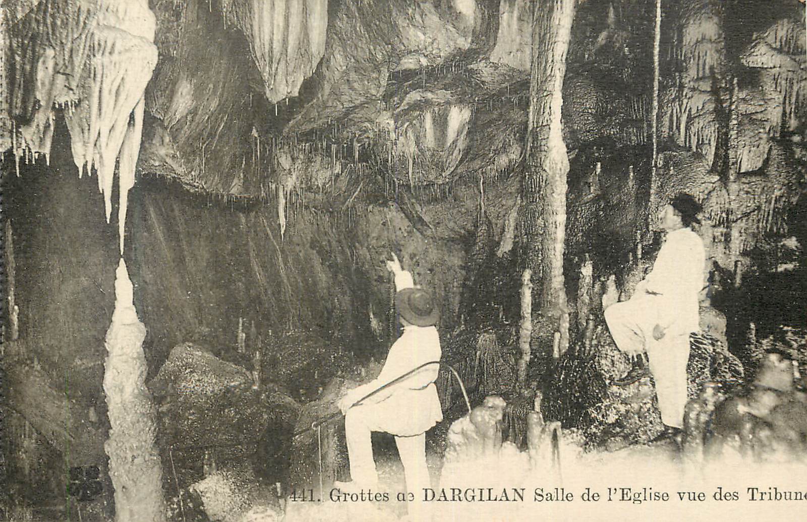 CPA Grottes de Dargilan Salle de l'Eglise