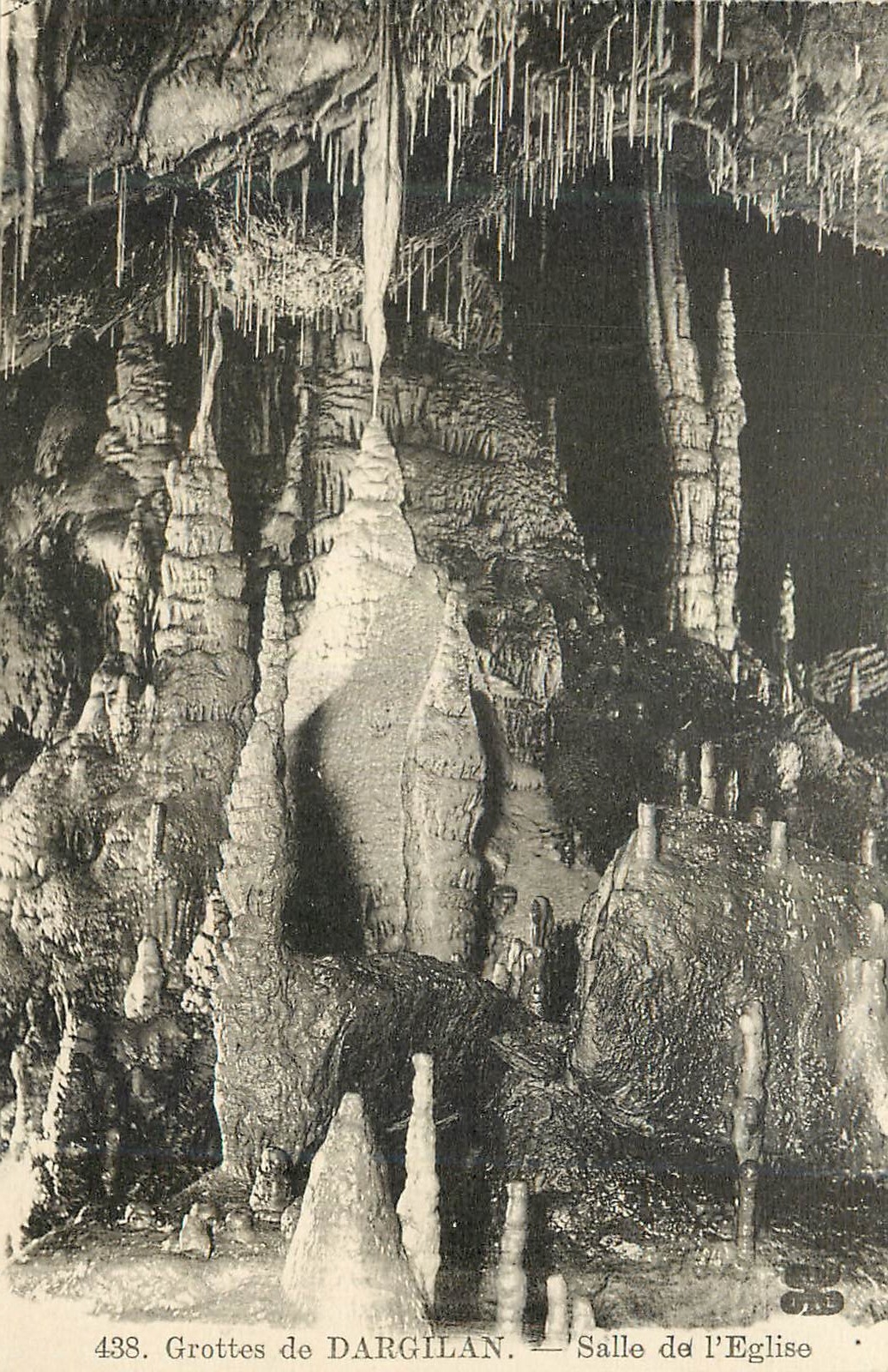 CPA Grottes de Dargilan Salle de l'Eglise