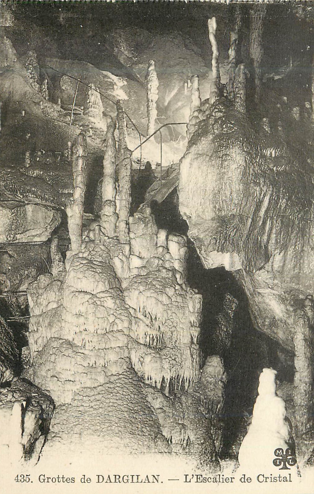 CPA Grottes de Dargilan L'Escalier de Cristal