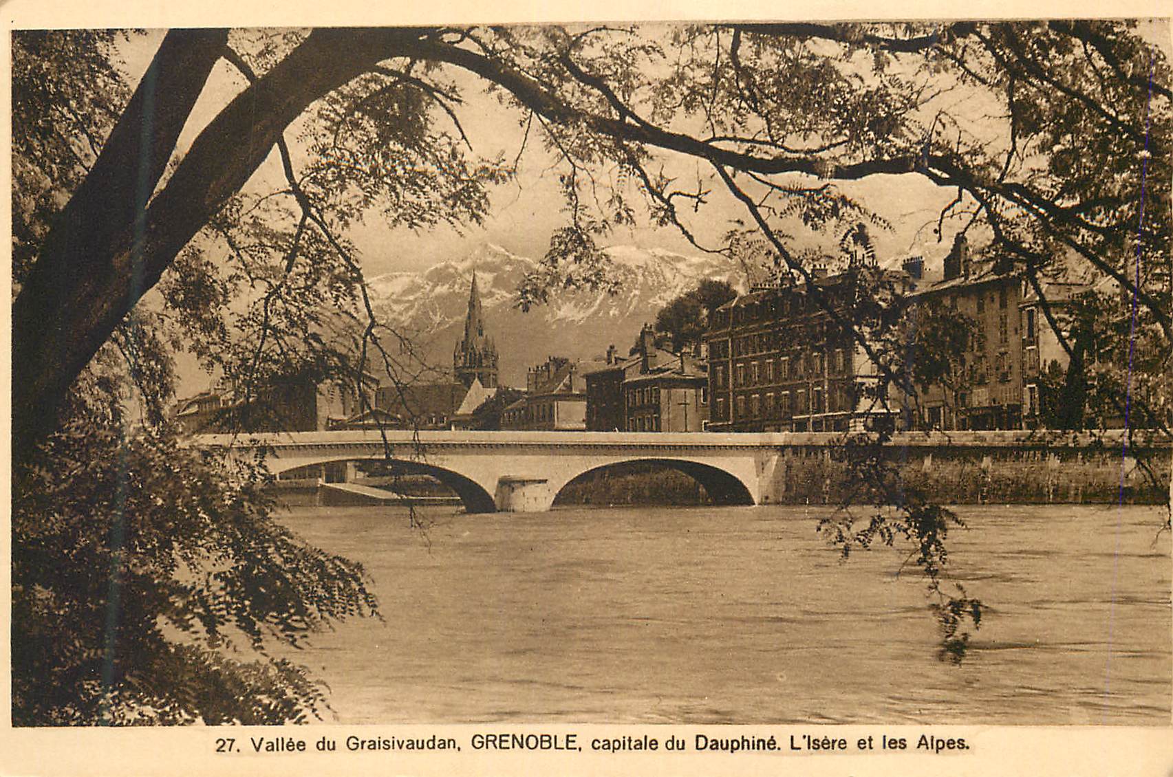 CPA Vallee du Graisivaudan Grenoble Capitale du Dauphine L'isere et les Alpes