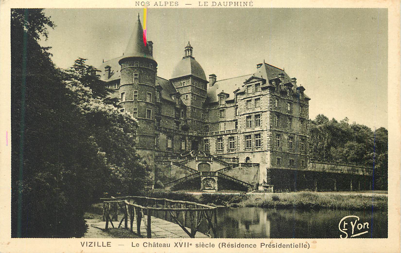 Vizille — Le Château XVIIe siècle (Résidence Présidentielle) — Photo Girard, Édition Grenoble