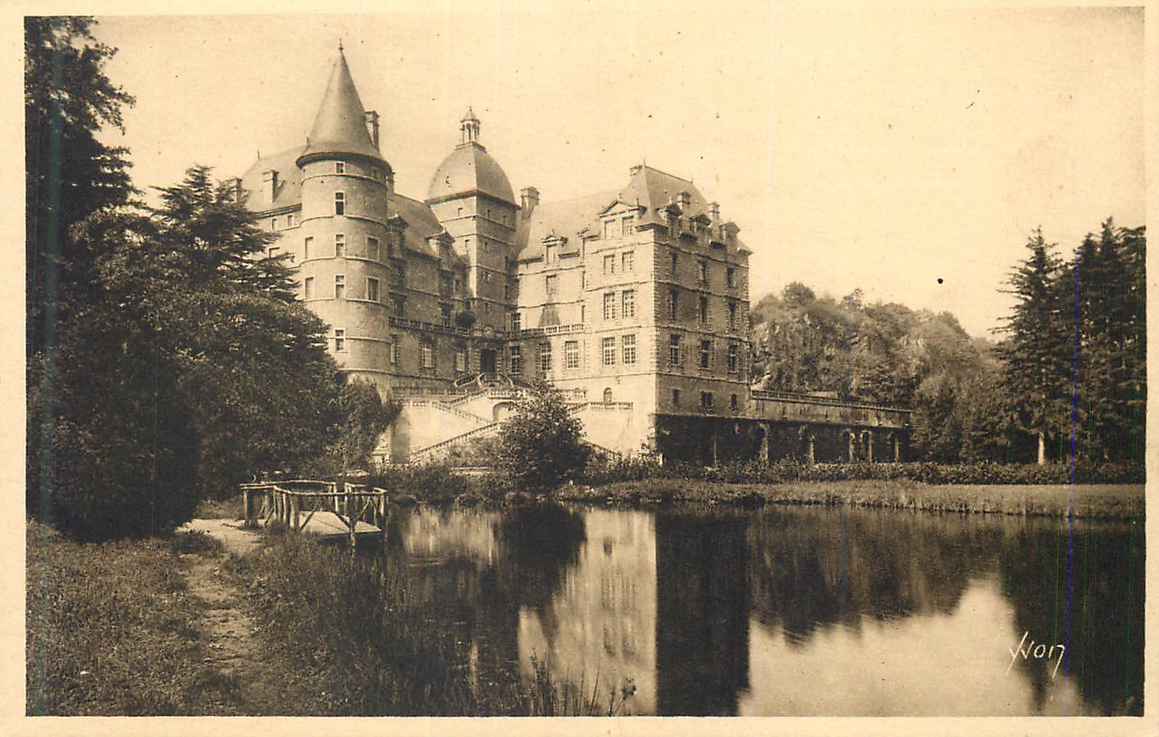 Château de Vizille — XVIIe siècle — Éditions Yvon, Paris
