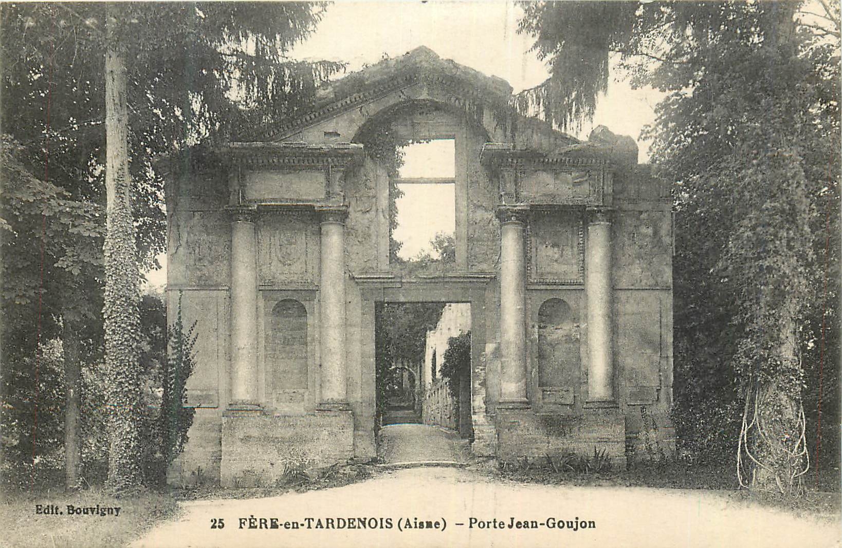 CPA Fere en Tardenois(Aisne) Porte Jean Goujon