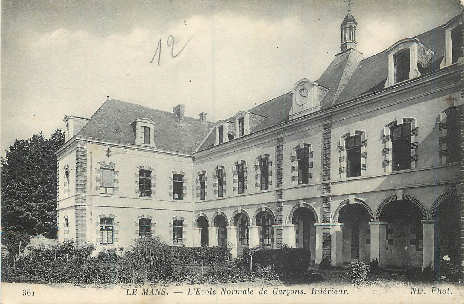 CPA le Mans l'Ecole Normale de Garcons Interieur