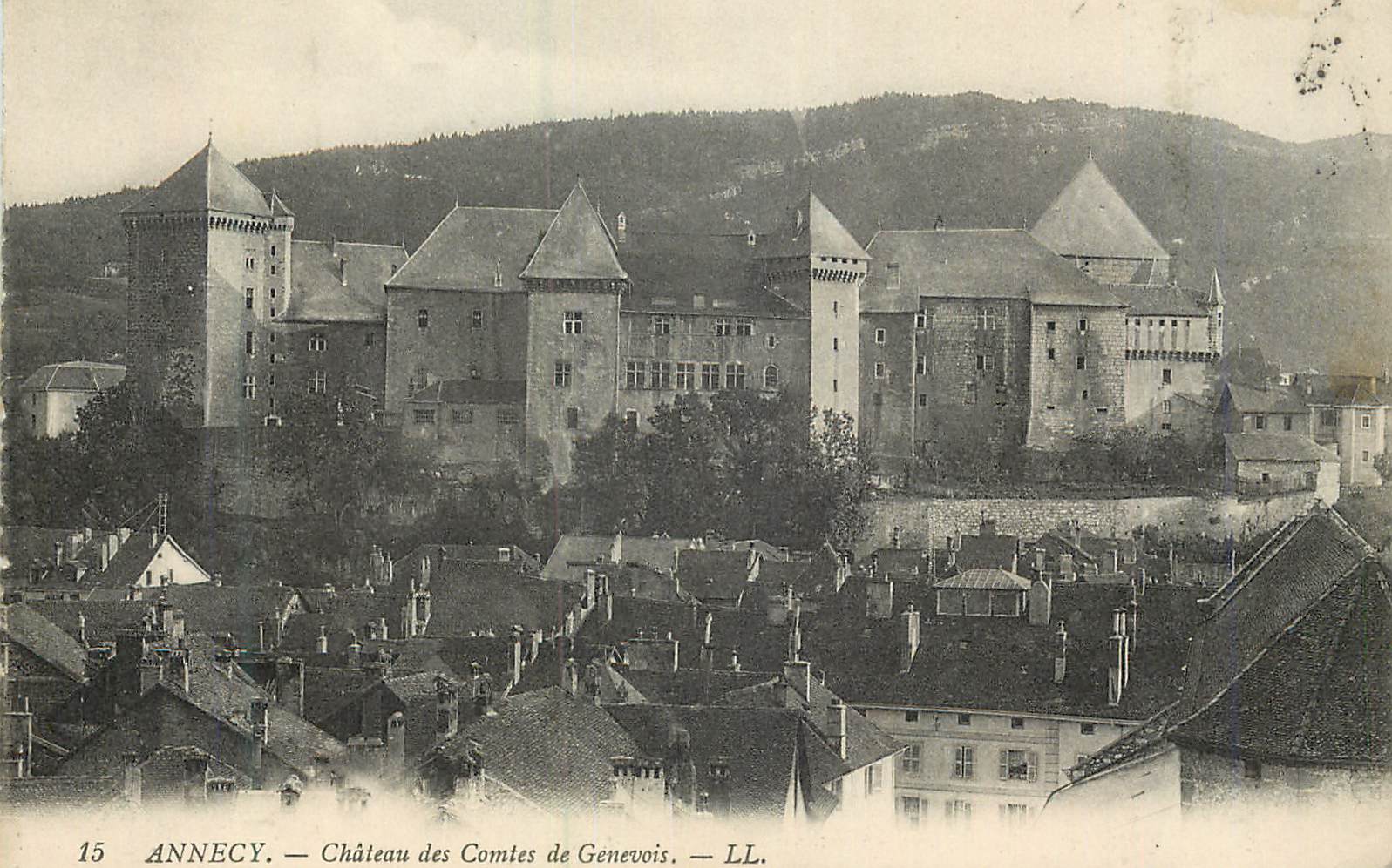 Annecy — Château des Comtes de Genevois — LL.