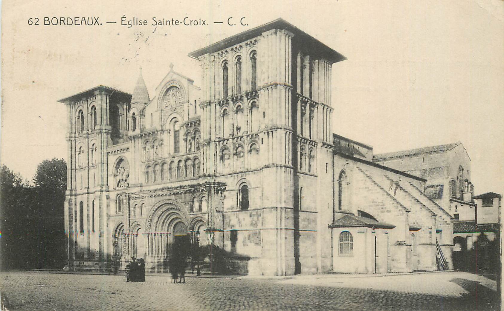 CPA Bordeaux Eglise Sainte Croix