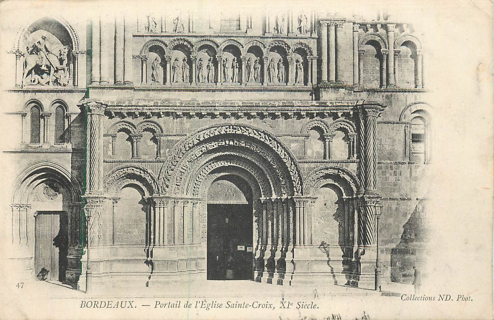 CPA Bordeaux Portail de l'Eglise Sainte Croix XIe Siecle (carte 1900)