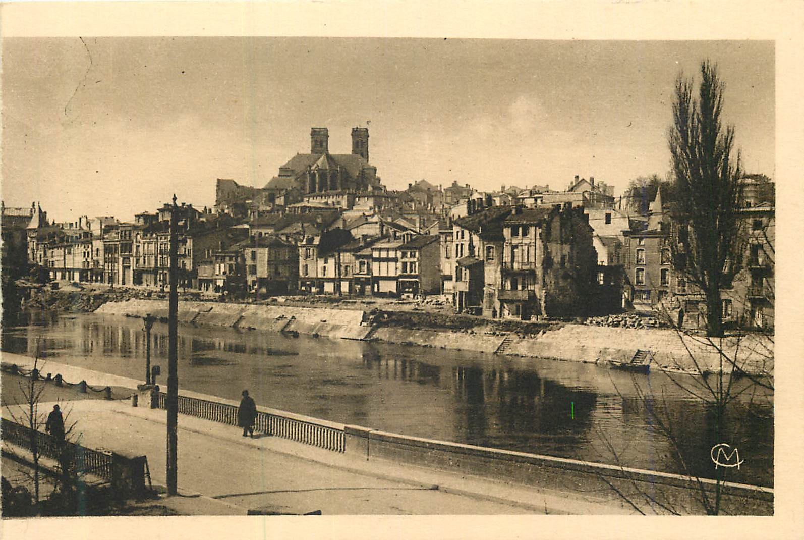 Verdun — Vue générale prise des bords de la Meuse — Édition Photo Verdun