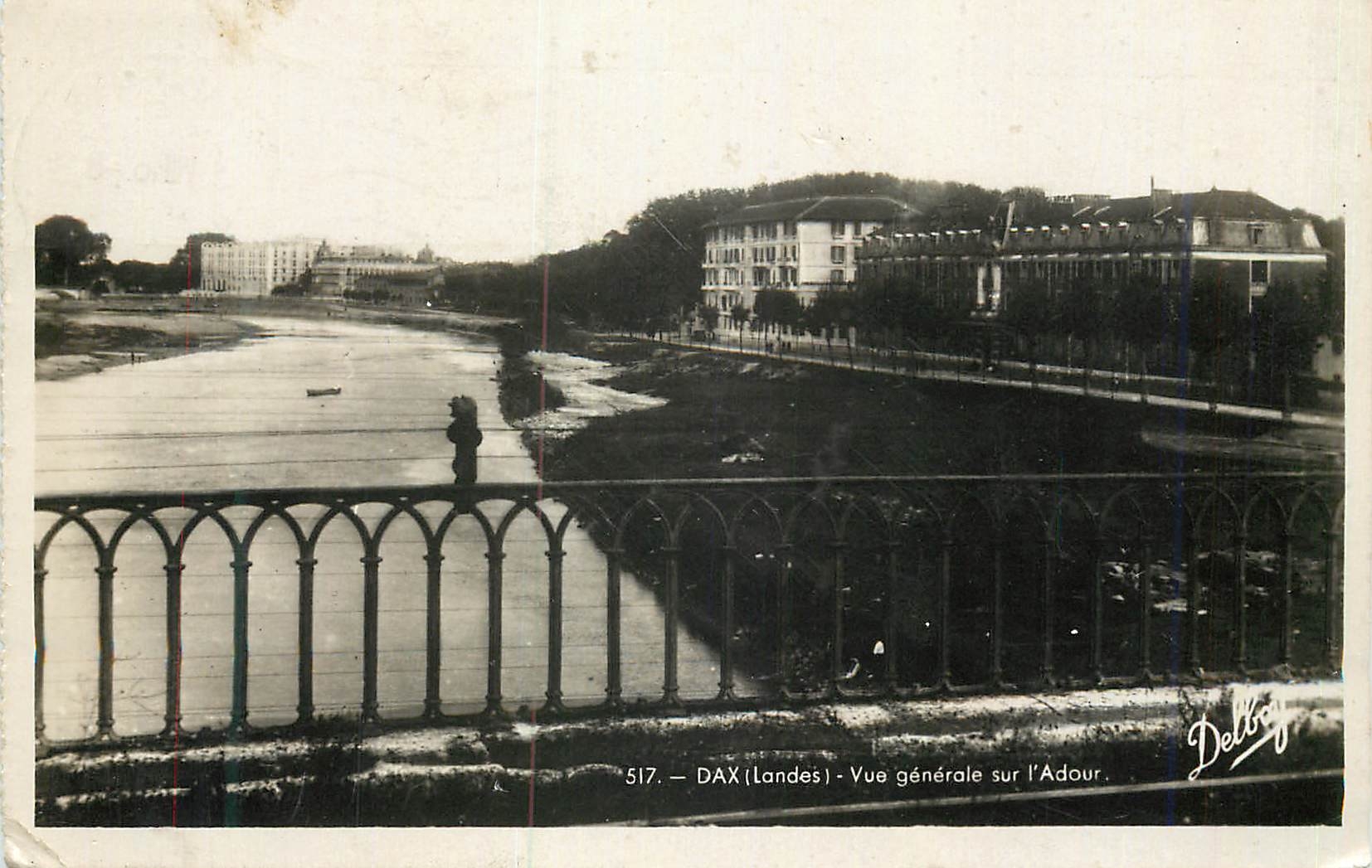 CPM Dax (Landes) Vue Generale sur l'Adour