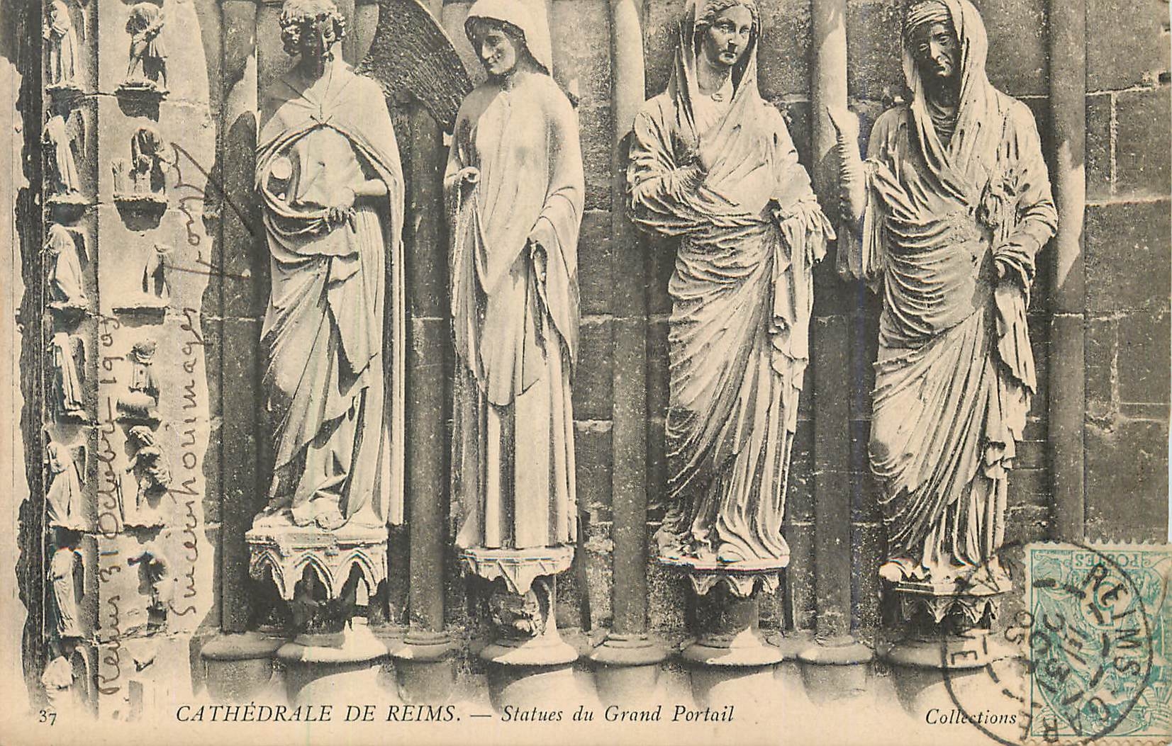 CPA Cathedrale de Reims Statues du Grand Portail