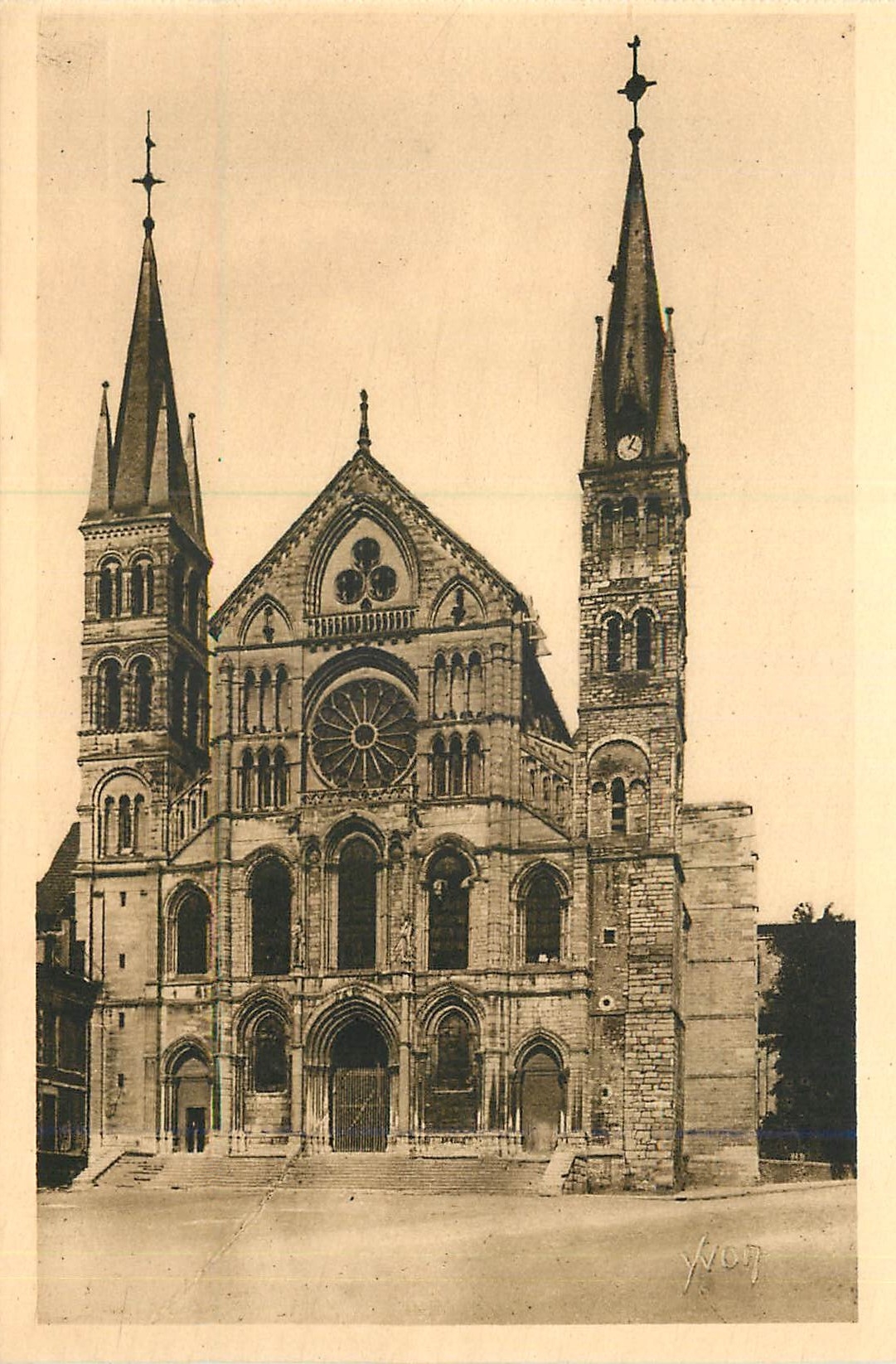 Reims (Marne) — L'Église Saint-Rémi — Éditions d'Art Yvon