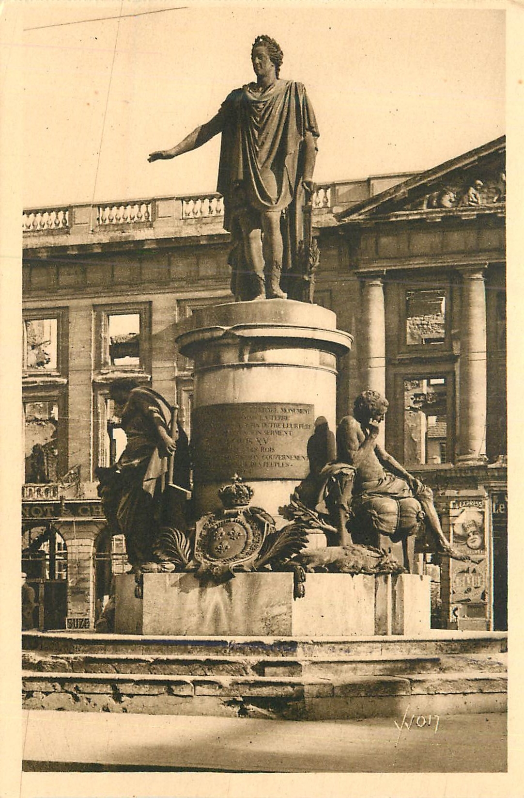 Statue de Louis XV — Place Royale — Éditions d'Art YVON, Paris