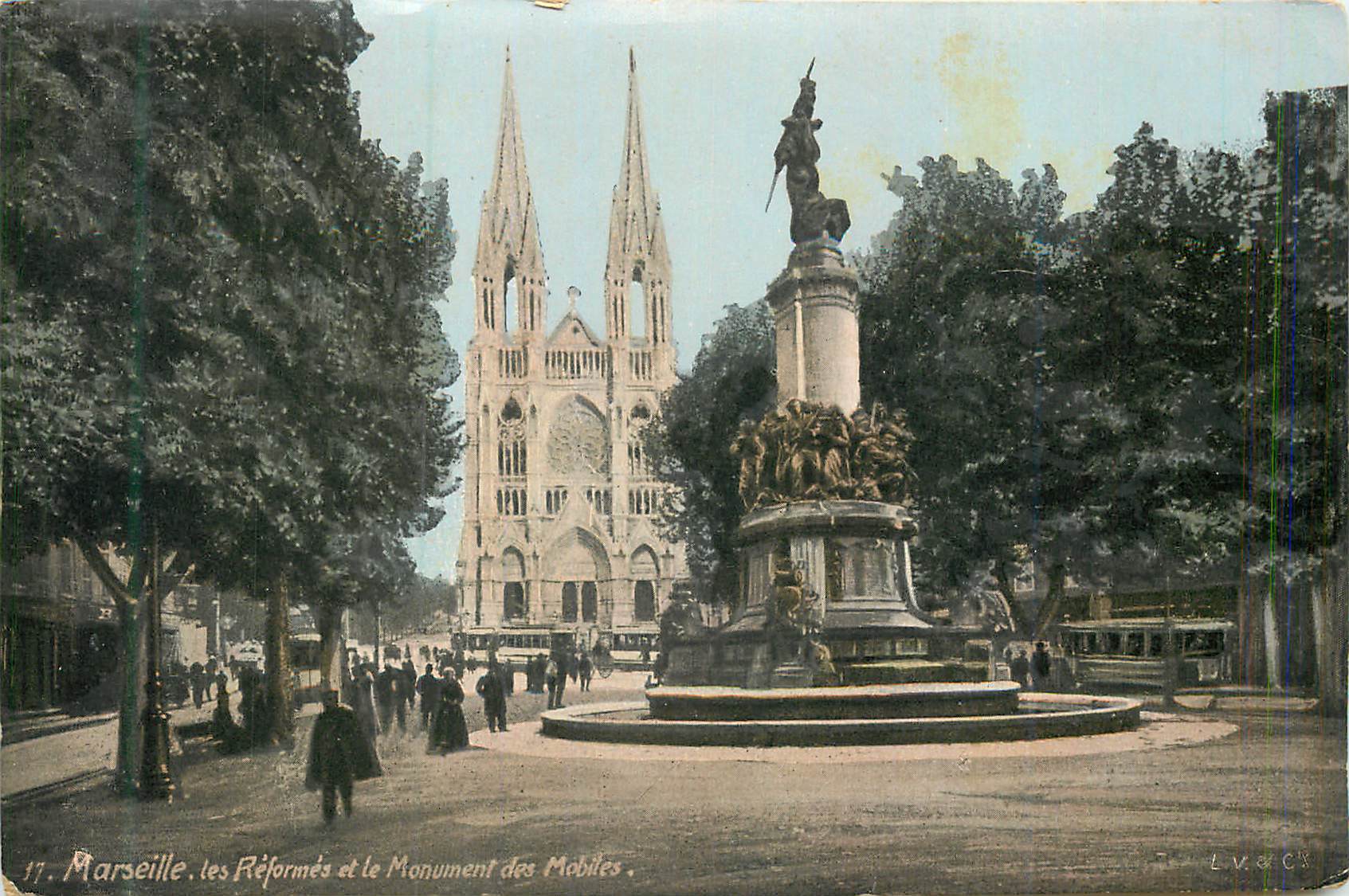 CPA Marseille les Reformes et le Monument des Mobiles Tramway