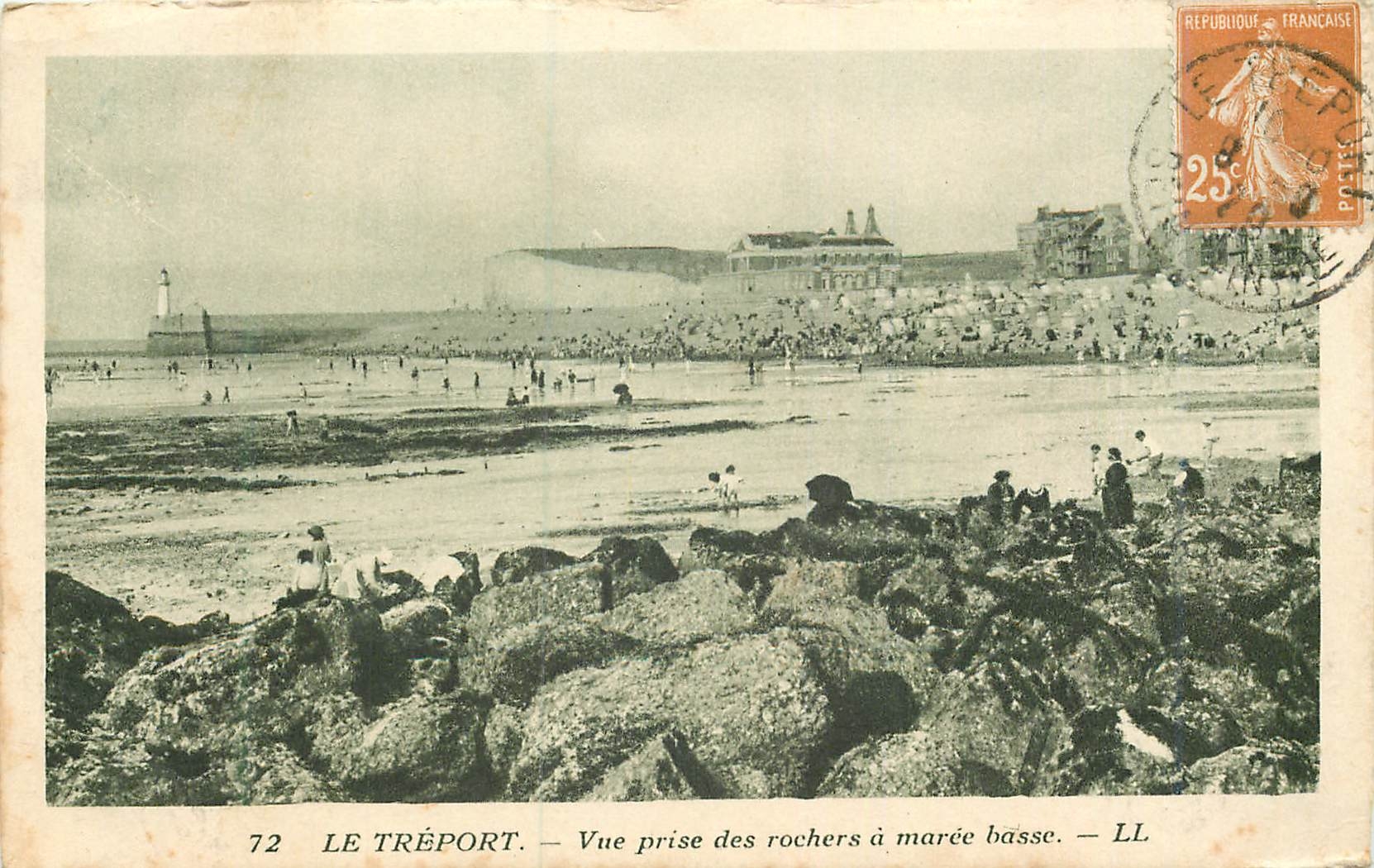 CPA Le Treport Vue Prise des Rochers a Maree Basse LL
