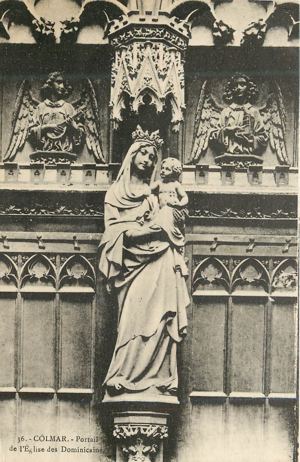 CPA Colmar Portail de L'Eglise Dominicaine