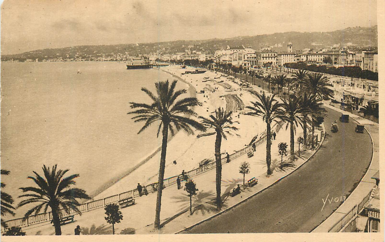 CPA La Douce France Cote d'Azur Nice(Alpes Maritimes) les Baie des Anges