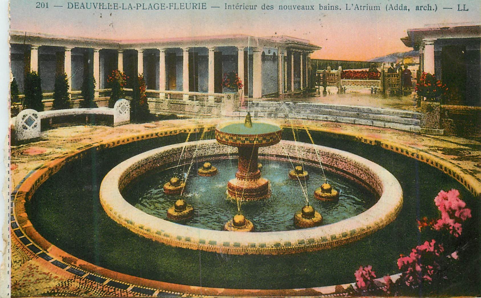 CPA Deauville la Plage Fleurie Interieur des Nouveaux Bains L'Atrium (Adda Arch)