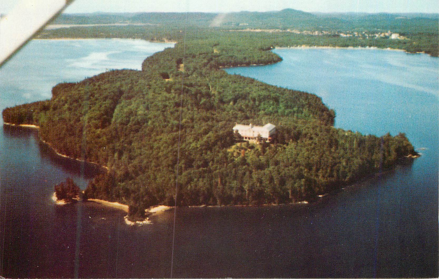 CPM Pointe Manitou Lac Nominingue que Jow Iro Villa des Peres Jejuites