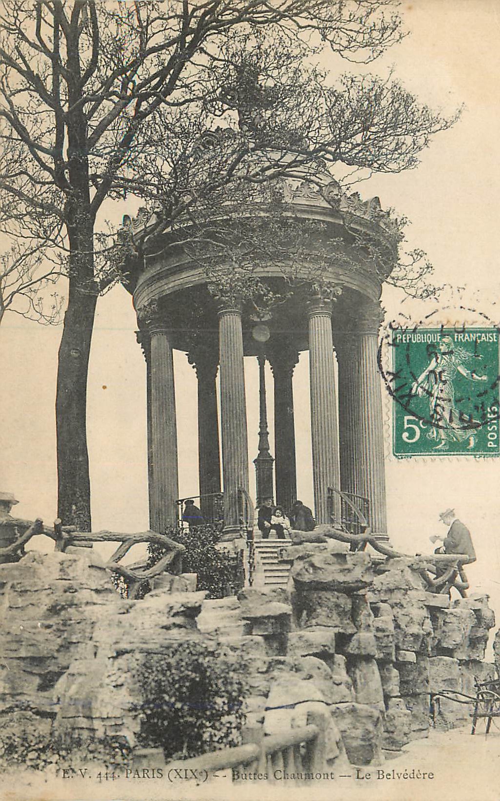 CPA Paris (XIXe ) Buttes chaumont Le Belvedere