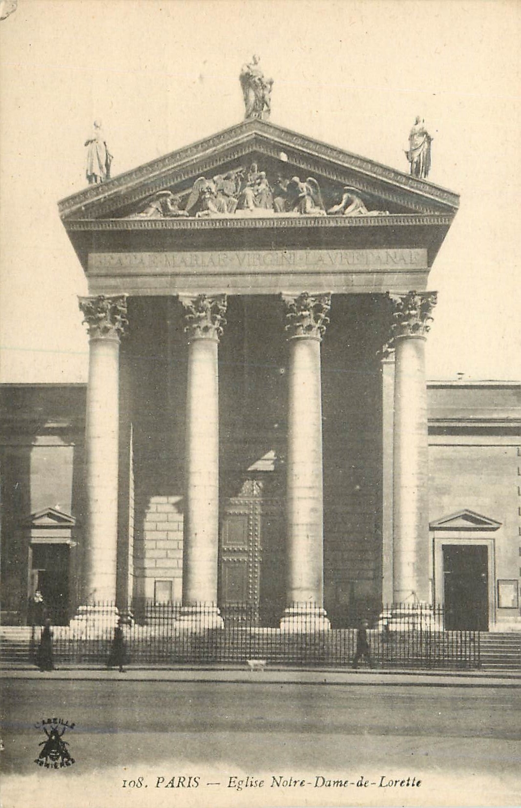 CPA Paris Eglise Notre Dame de Lorette