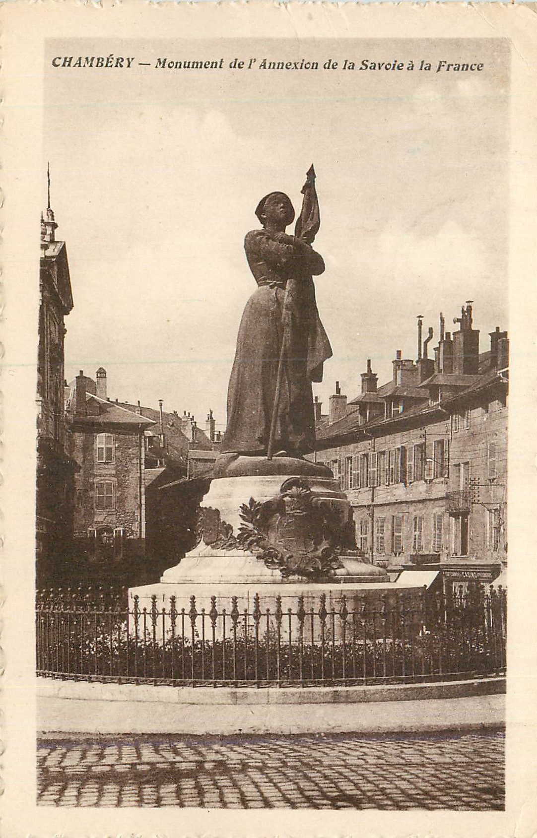 CPA Chambery Monument de l'Annexion de la Savoie a la France
