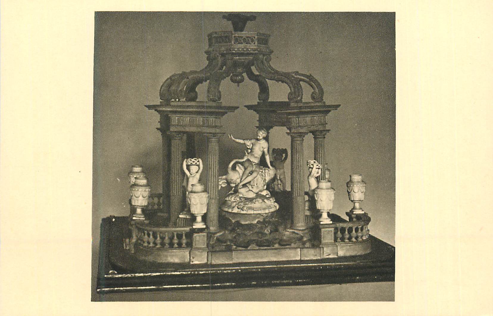 CPA Nancy Musee Historique Lorrain au Palais Ducal Surtout de table Bois Sculpte