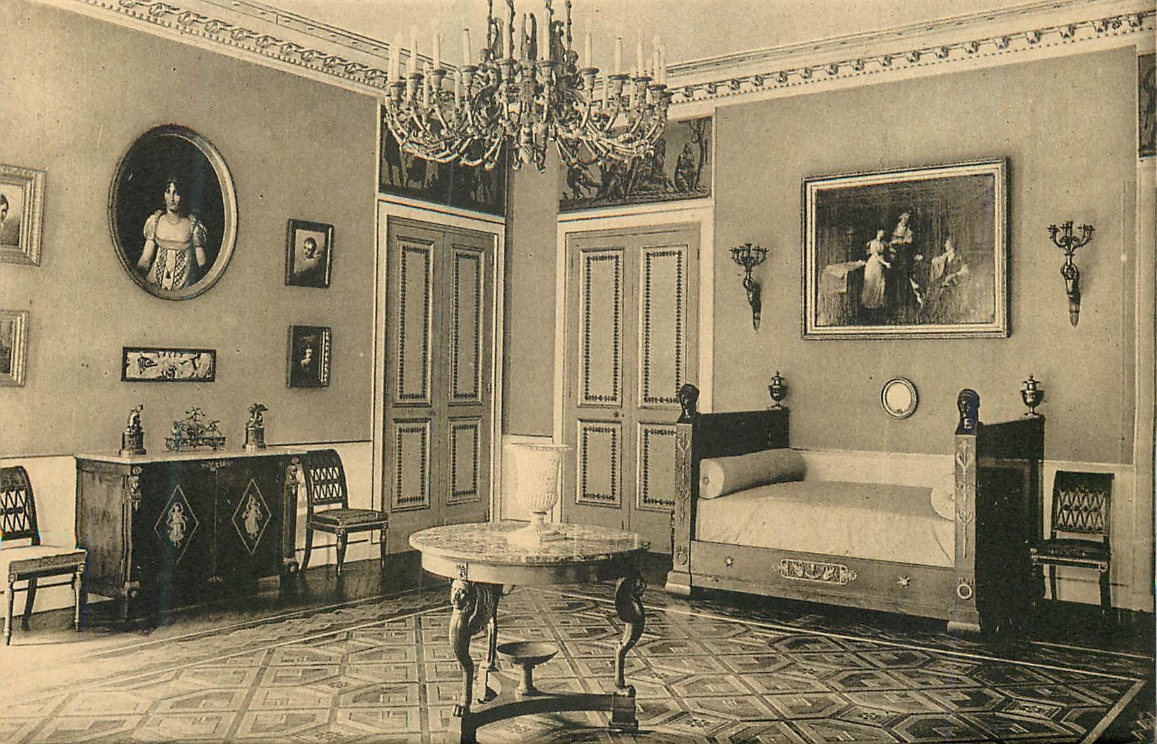 CPA Musee Marmottan Institut de France Rue Louis Boilly La Salle XV Chambre Premier Empire Au Fond un Lit de Napoleon Ie