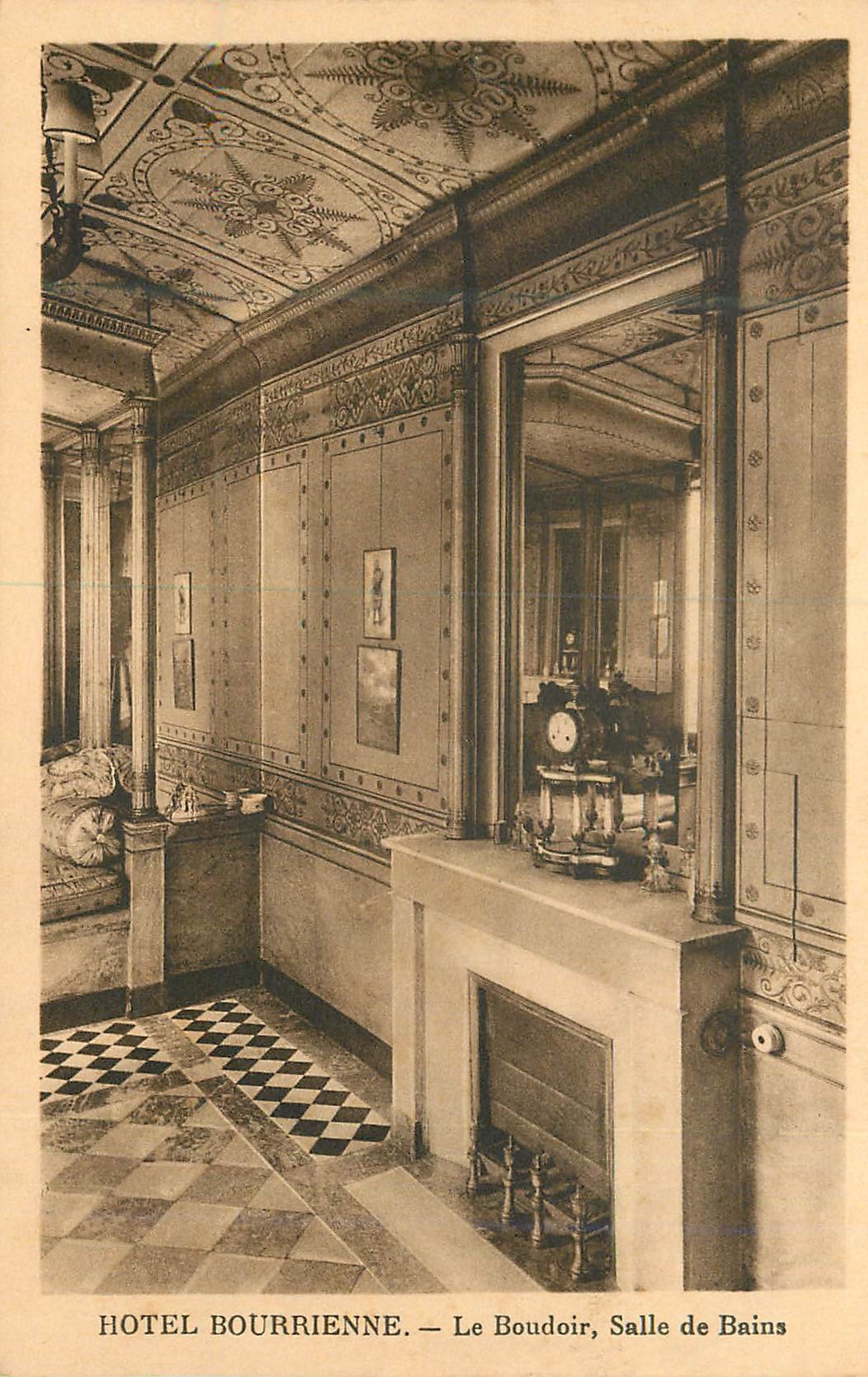 CPA Hotel Bourrienne Le Boudoir Salle de Bains