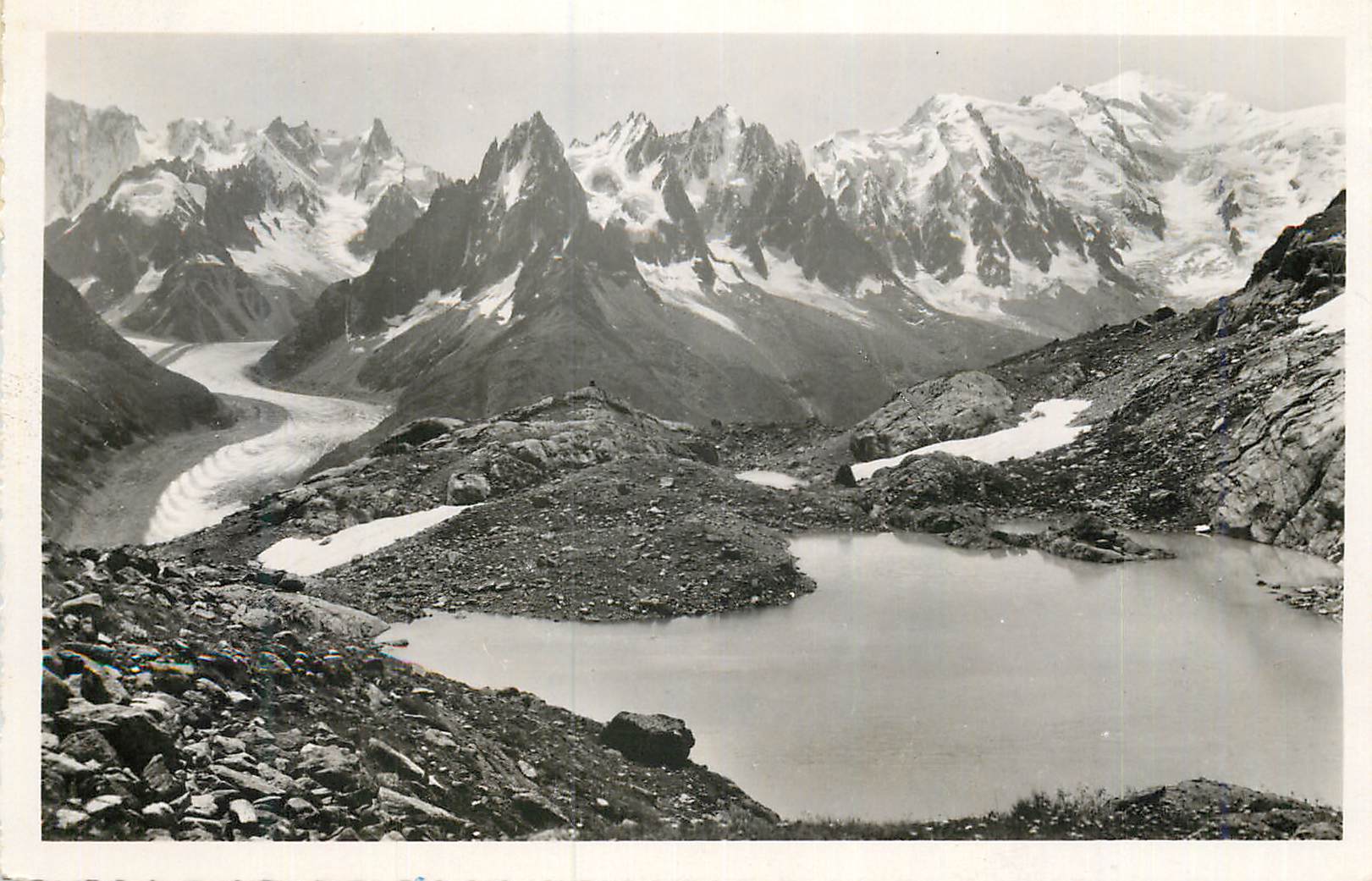 CPM Chamonix Le Lac Blanc et la Chaine du Mont Blanc