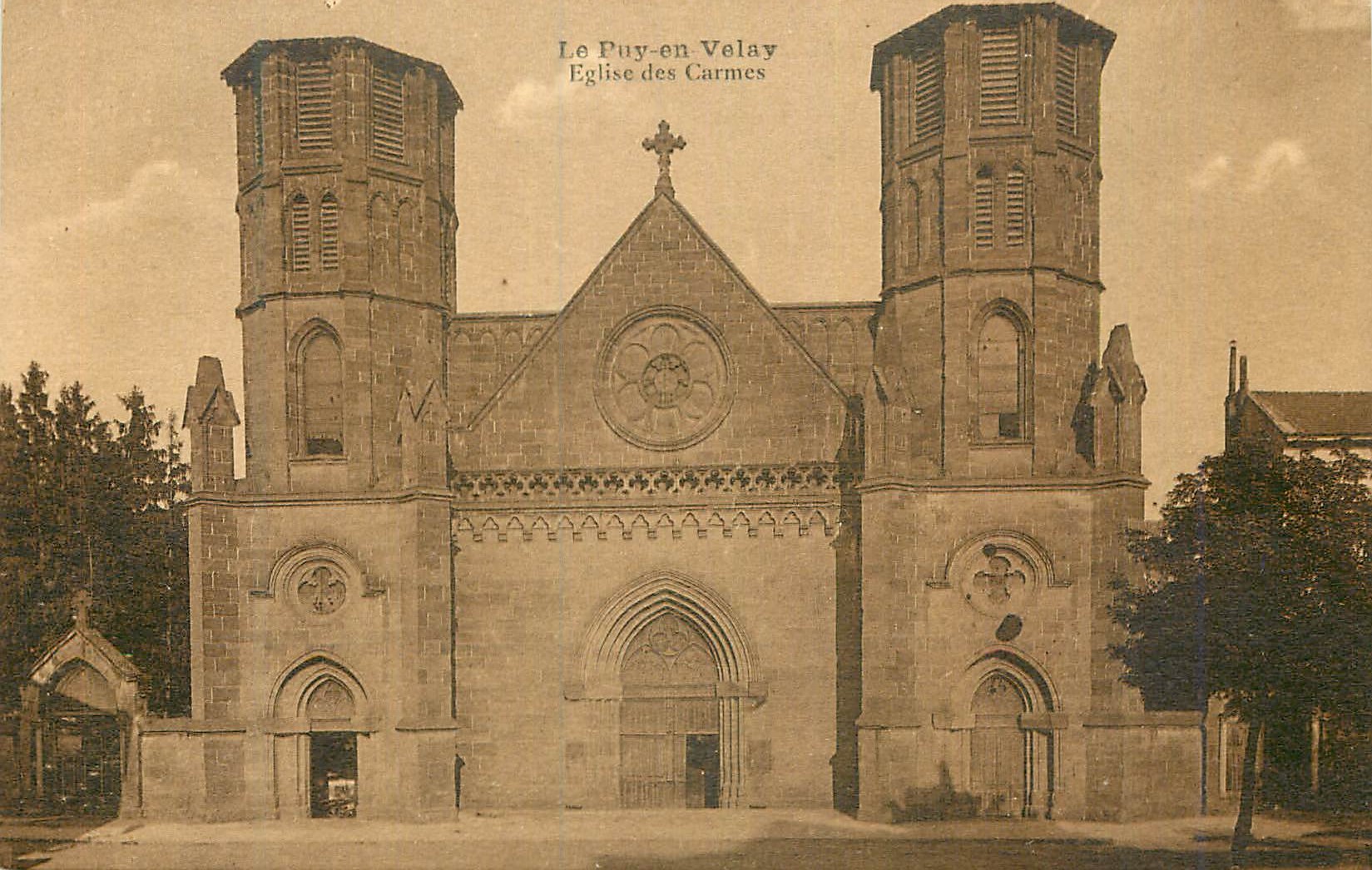 CPA Le Puy en Velay Eglise des Carmes
