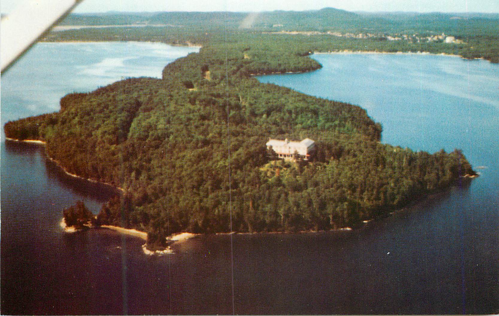 CPM Pointe Manitou Lac Nominingue Que Jow 1Ro Vila des Peres Jejuites