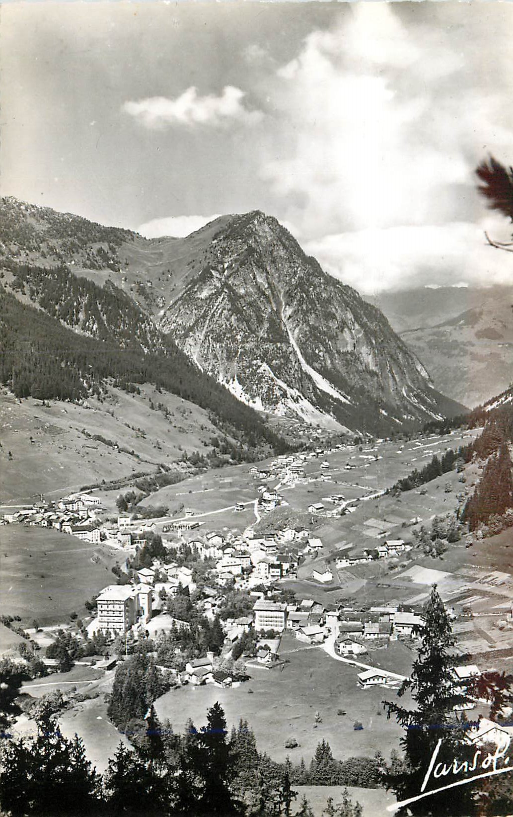 CPM Pralognan la Vanoise (Savoie) Alt 1450m Vue Generale et Pointe de Villeneuve