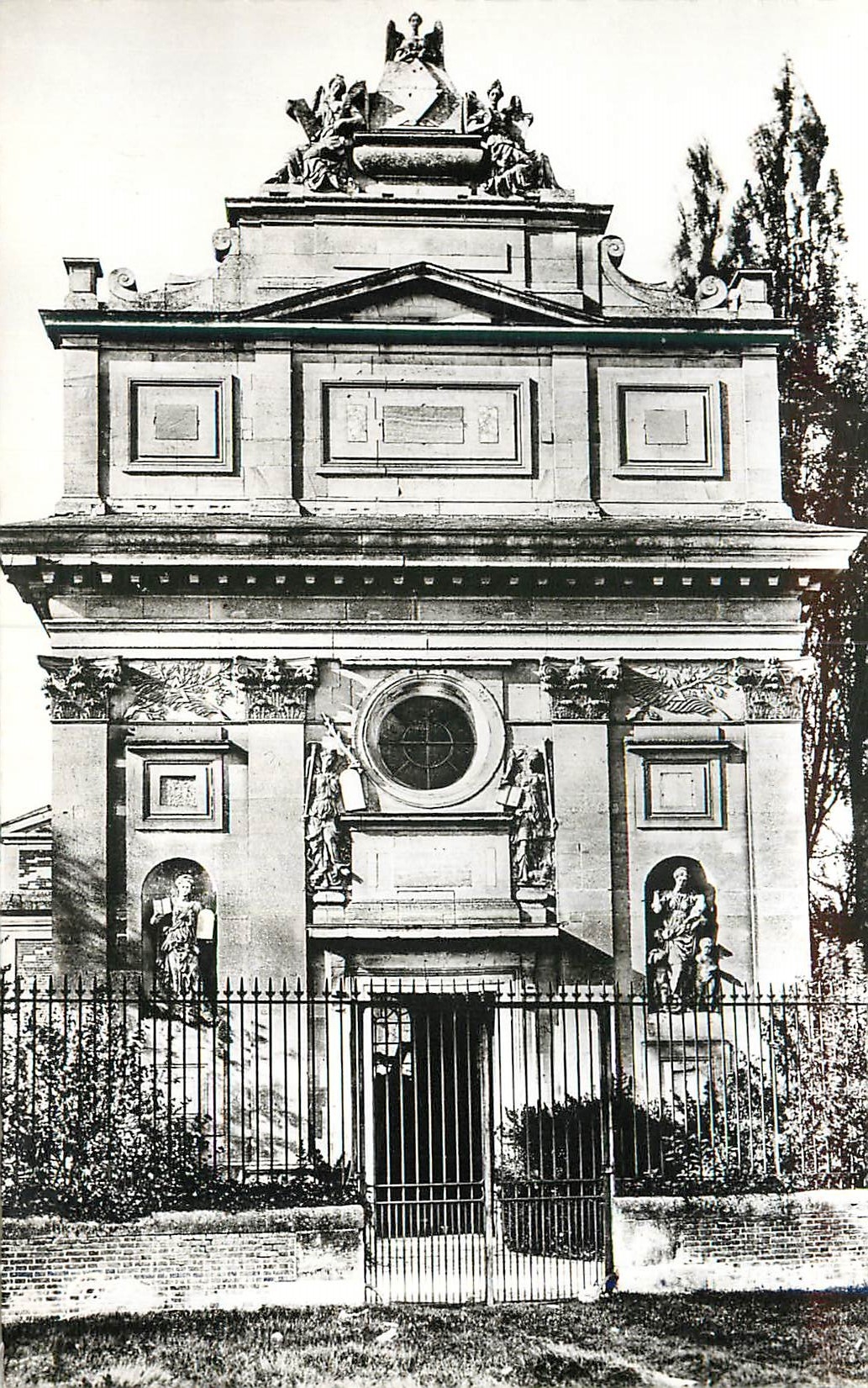 Anet - Schloss Diane de Poitiers (16. Jahrhundert) — Die Kapelle